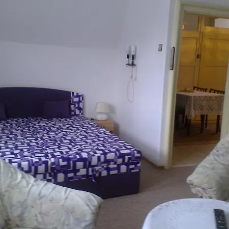 Byt - Apartman *